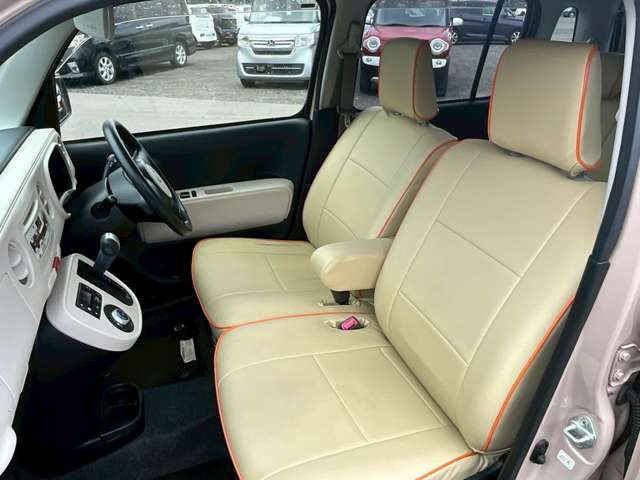 ���X�ł͌y�����Ԃ��畁�ʎԂ܂ŕ��L���I�[�����[�J�[�̎Ԏ�E�F�E�O���[�h��L�x�ɑ����Ă���܂��B