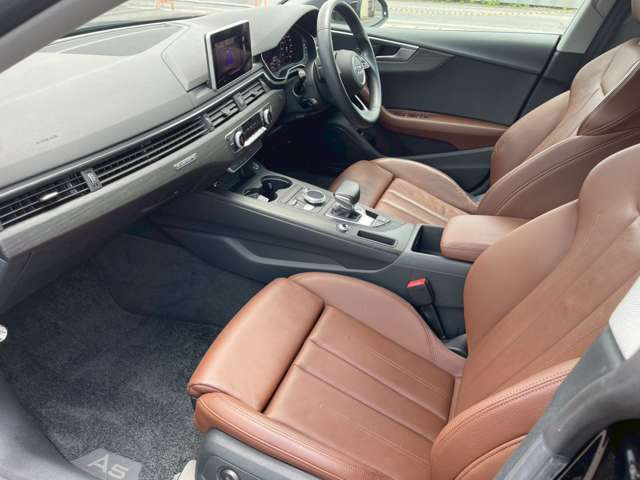 �C�ɂȂ邨�Ԃ�����܂�����E�̓d�b�ԍ����璼�ڂ��X�ɂ��₢���킹���������B�x�����@����ԗ����A��Ԃ܂łȂ�ł������������Ē����܂��B�X�^�b�t�ꓯ���A�����҂����Ă���܂��B