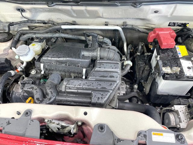 親切・丁寧な専門メカニックスタッフが応対!・車検・点検整備・事故等の修理などアフターサービスも安心。お車のカスタマイズもネクステージのサービススタッフまでご相談ください!