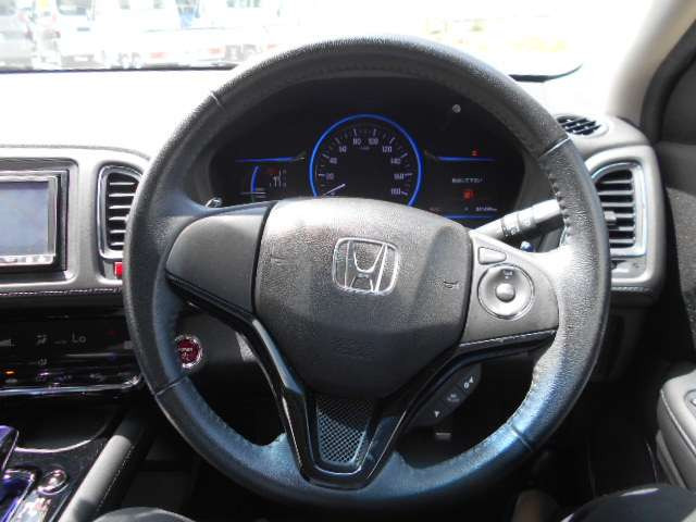 ヴェゼル1.5 ハイブリッド X 4WD