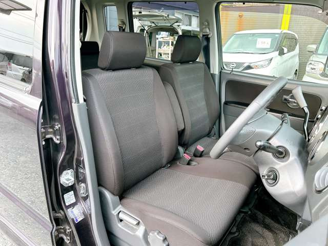 当店では軽自動車から普通車まで幅広くオールメーカーの車種・色・グレードを豊富に揃えております。