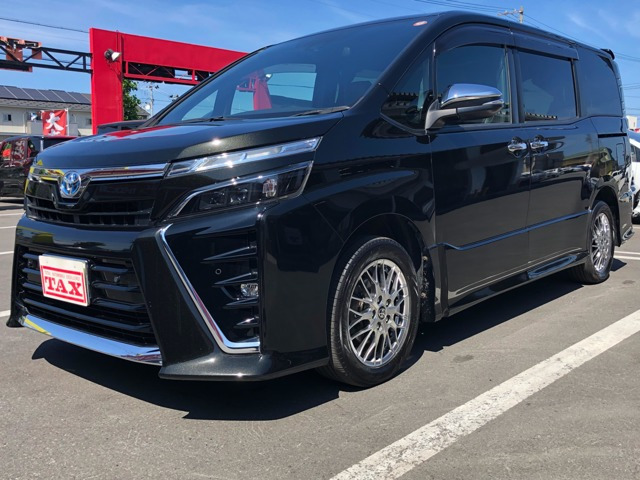 ヴォクシー1.8 ハイブリッド ZS 煌III