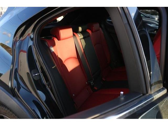 ���Ǝҗl�ւ̔̔��͂��f�肳���Ă��������܂��B�Ԍ������ԗ��̏ꍇ�́A�Ԍ����擾�������x�������z�ŕ\�����Ă���܂��B