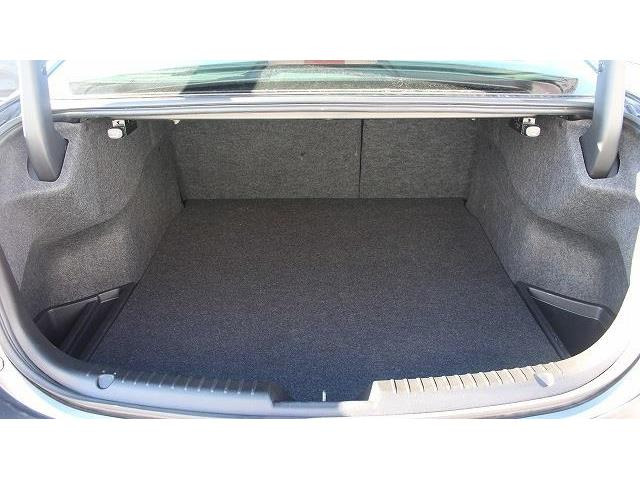 �����X�o���Ȃ����q�l�A���Ǝҗl�ւ̔̔��͂��f�肳���Ă��������܂��B�Ԍ������ԗ��̏ꍇ�́A�Ԍ����擾�������x�������z�ŕ\�����Ă���܂��B