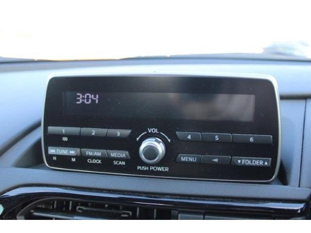 大好評のボディコーティング「ハイモースコート」もご納車までに施工可能。雨染みや線傷など中古車だからと諦めていませんか?ピカピカの状態でお乗り出しいただけます。