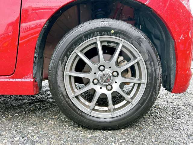 お好みのタイヤ・ホイールへのカスタムもお答えいたします!ご希望の際には当店スタッフまでお気軽にご相談下さい♪