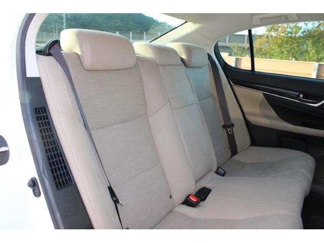 ���Ǝҗl�ւ̔̔��͂��f�肳���Ă��������܂��B �Ԍ������ԗ��̏ꍇ�́A�Ԍ����擾�������x�������z�ŕ\�����Ă���܂��B