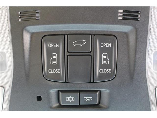 大好評のボディコーティング「ハイモースコート」もご納車までに施工可能。雨染みや線傷など中古車だからと諦めていませんか?ピカピカの状態でお乗り出しいただけます。