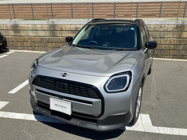 ミニカントリーマンE