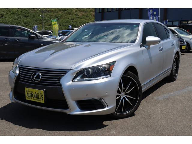 レクサス LS シルバー(銀色)の中古車一覧｜中古車検索 - 価格.com