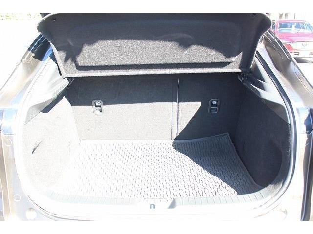 ���Ǝҗl�ւ̔̔��͂��f�肳���Ă��������܂��B ���X�����ŒʐM�̔�����]�̂��q�l�����}�������܂��B�Ԍ������ԗ��̏ꍇ�́A�Ԍ����擾�������x�������z�ŕ\�����Ă���܂��B