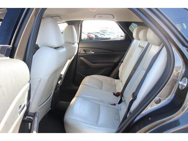 ���Ǝҗl�ւ̔̔��͂��f�肳���Ă��������܂��B ���X�����ŒʐM�̔�����]�̂��q�l�����}�������܂��B�Ԍ������ԗ��̏ꍇ�́A�Ԍ����擾�������x�������z�ŕ\�����Ă���܂��B