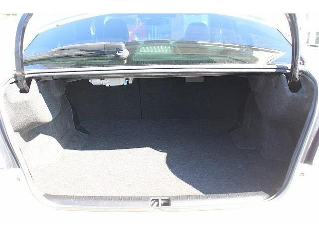 ���Ǝҗl�ւ̔̔��͂��f�肳���Ă��������܂��B �Ԍ������ԗ��̏ꍇ�́A�Ԍ����擾�������x�������z�ŕ\�����Ă���܂��B