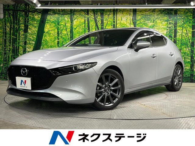 マツダ MAZDA3ファストバック シルバー(銀色)の中古車一覧｜中古