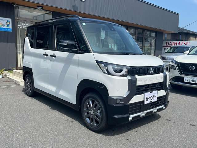 デリカミニT プレミアム 4WD
