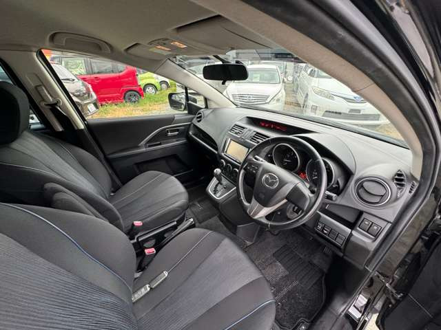 内装です☆納車前にクリーニングも実施致します☆