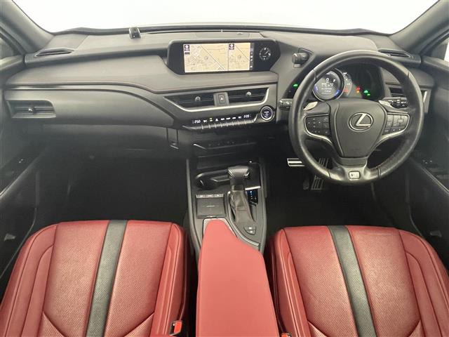 UX250h Fスポーツ