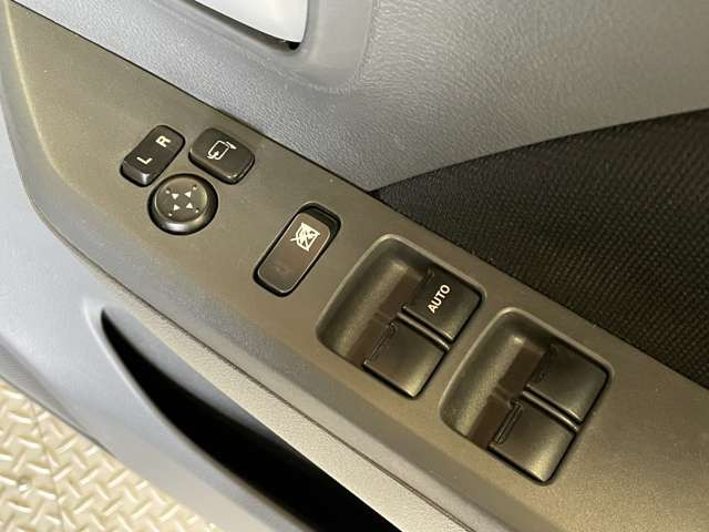 突然の故障などが気になる方には保証メニューをオススメ!急な不具合にもレッカーで駆け付けます!!