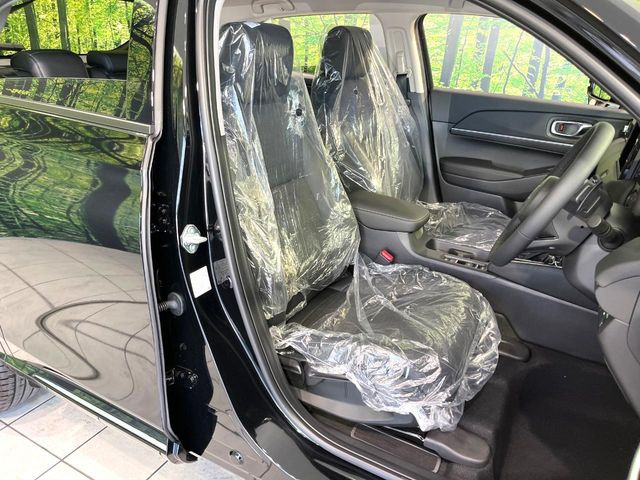 もちろん車内はキレイです♪よりクリーンな状態をキープしたいお客様には『ナノゾーンコート』がおすすめ!新型コロナウイルス対策や、除菌・消臭に効果を発揮し多くの方にご好評いただいております。