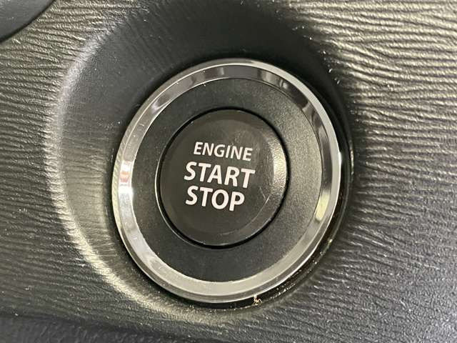 お車の機能や安全装備に関して気になる方は、ぜひ一度ご来店ください!その場でスタッフがご説明可能です!