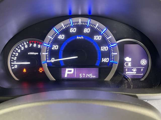 メーター改ざん車、修復歴あり車など基本的に取り扱っておりません!気になる方はお気軽にお尋ねください!!