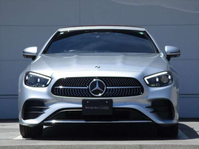 EクラスカブリオレE200 スポーツ