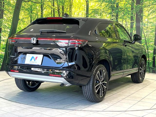 ☆全国のネクステージからお取り寄せが可能※!遠方の店舗に展示してあるクルマが気になる場合も、最寄りの店舗でご覧いただくことが可能です!是非私たちに要望をお聞かせください!※別途費用