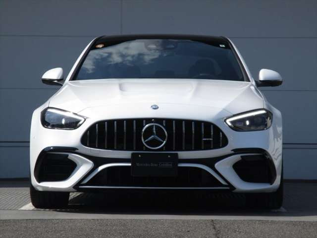 CクラスAMG C63 S E パフォーマンス 4WD