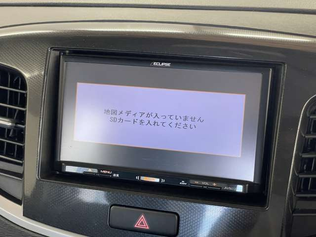 純正ナビ、社外ナビなども取り付け可能です!大きなサイズのナビを付けたい方はお気軽にお尋ねください!!
