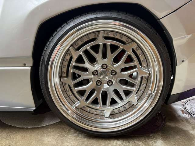 WORK Seeker 19�C���`AW������ ���A255/30ZR19