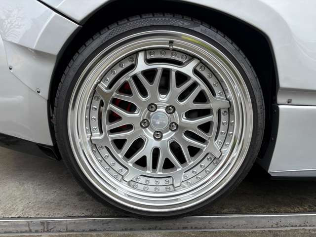 WORK Seeker 19�C���`AW������ ���A255/30ZR19