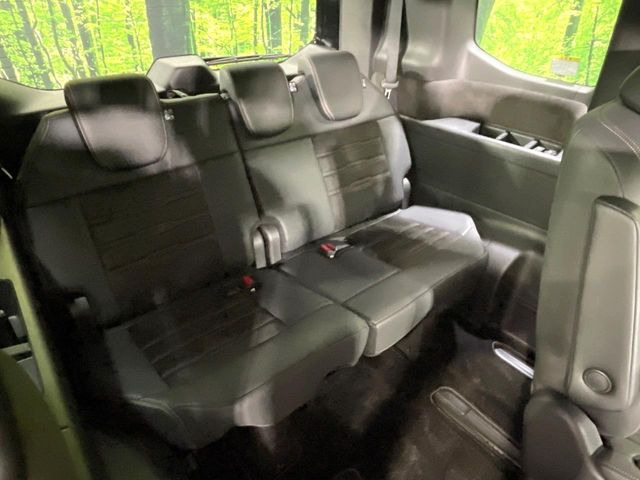 �y�n�[�t���U�[�V�[�g�z�������ƍ���S�n�𗼗������l�C�̃V�[�g���w�ʁE���ʂ̓X�G�[�h���ƂȂ��Ă���A���G��⊊��ɂ����ɗD��Ă��܂��B�C���╞���ɍ��E���ꂸ���K�ɂ���肢�������܂��B