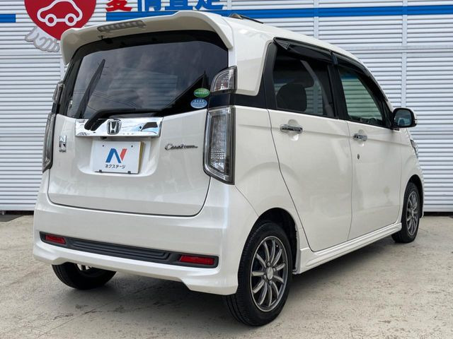 ☆全国のネクステージからお取り寄せが可能※!遠方の店舗に展示してあるクルマが気になる場合も、最寄りの店舗でご覧いただくことが可能です!是非私たちに要望をお聞かせください!※別途費用