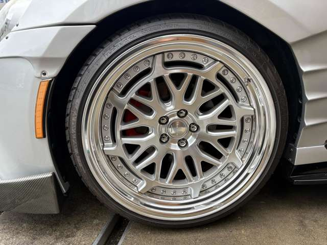 WORK Seeker 19�C���`AW������ �t�����g245/30ZR19