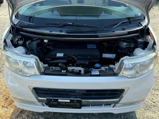 エンジンです!綺麗にコーティング済みです☆