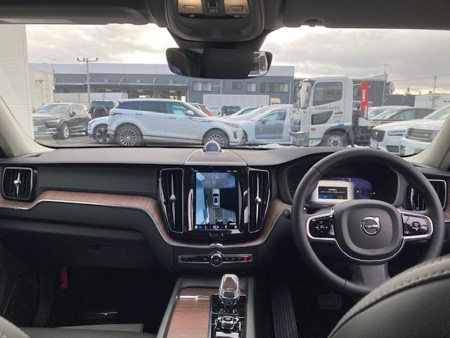 XC60リチャージ アルティメット T6 AWD PHEV 4WD
