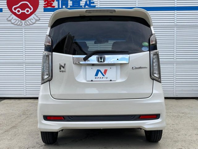 安心の最長10年・走行無制限保証(有償)をご用意。保証内容も充実はもちろん、無料点検&オイル交換や、年中無休の全国・24時間ロードサービスも付帯されておりますのでご安心下さい。