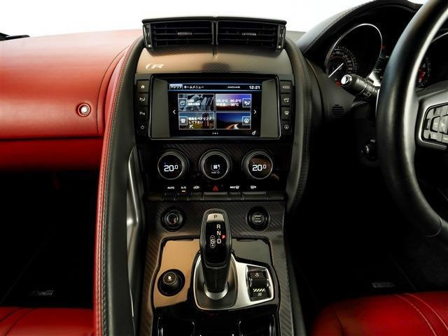 �^�]�ȂƏ���Ȃł��ꂼ��Ɨ����ĉ��x�𒲐����邱�Ƃ��ł��܂��B