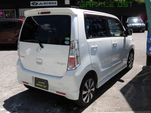 �ߑ��s�Ԃ̂��߁A�ۏ؂͂������܂��񂪕ʓr�L����24��������3���L���̑S���Ή������O�ۏ؂�t���Ă����������Ƃ͉\�ł�^^�w���p�b�N��B�p�b�N�ɏڍׂ��L�ڂ��Ă���܂��̂ł�����������^^