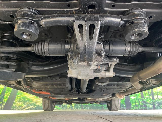 下回りがきれいなうちに、防錆加工の施工がオススメ。降雪地域はもちろん、沿岸部にお住いの方や、趣味でマリン・ウィンタースポーツをされる方にご好評いただいております。