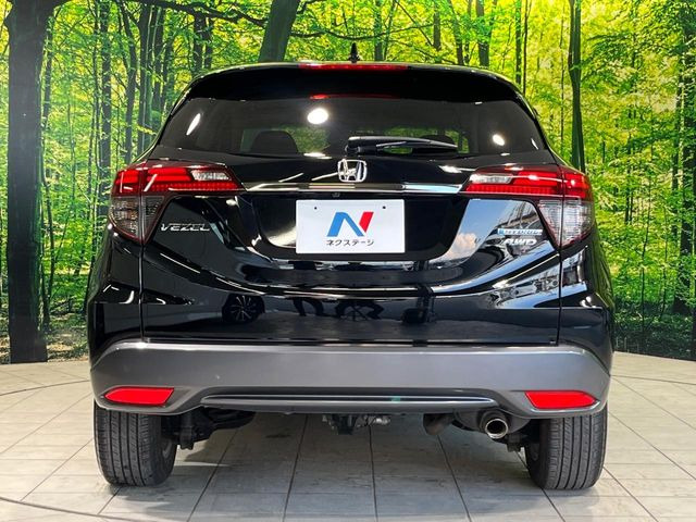 安心の最長10年・走行無制限保証(有償)をご用意。保証内容も充実はもちろん、無料点検&オイル交換や、年中無休の全国・24時間ロードサービスも付帯されておりますのでご安心下さい。