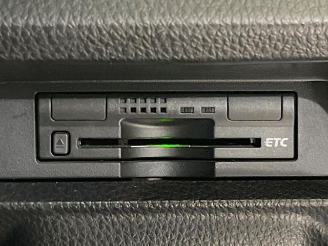 【ETC】高速道路の料金所をストレスなく通過!話題のスポットやサービスエリアに多い「スマートIC」利用時は必須のアイテムです。当店でセットアップを実施、ご納車当日からすぐにご利用いただけます!