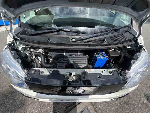 親切・丁寧な専門メカニックスタッフが応対!・車検・点検整備・事故等の修理などアフターサービスも安心。お車のカスタマイズもネクステージのサービススタッフまでご相談ください!