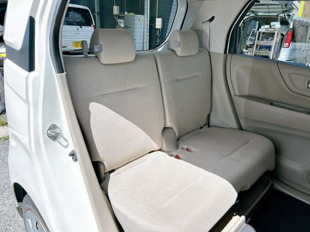 ���X�ł͌��I�������Ԃ𖈌�100��ȏ�̎d������s�Ȃ��A�����ȉ��i�ŊF�l�ɂ��񋟂����Ē����Ă���܂���