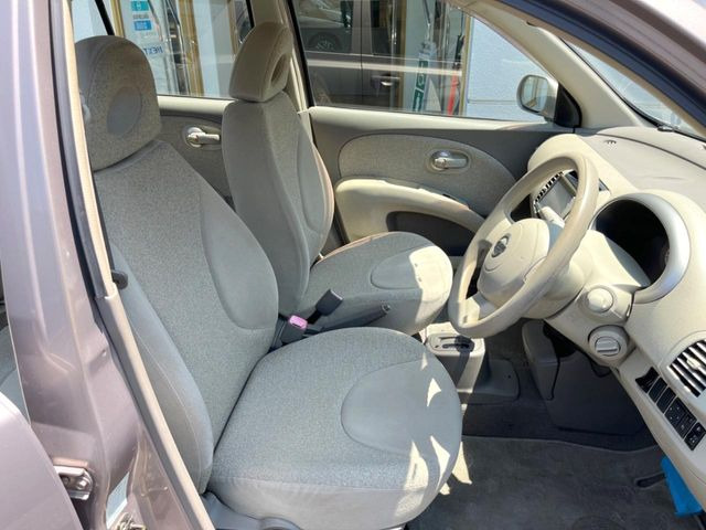 �^�]�ȃV�[�g���͎g�p�������Ȃ��A�ǍD�ȏ�ԂƂȂ��Ă��܂��B���J�Ɏg���Ă������Ƃ��悭�킩��܂��ˁB