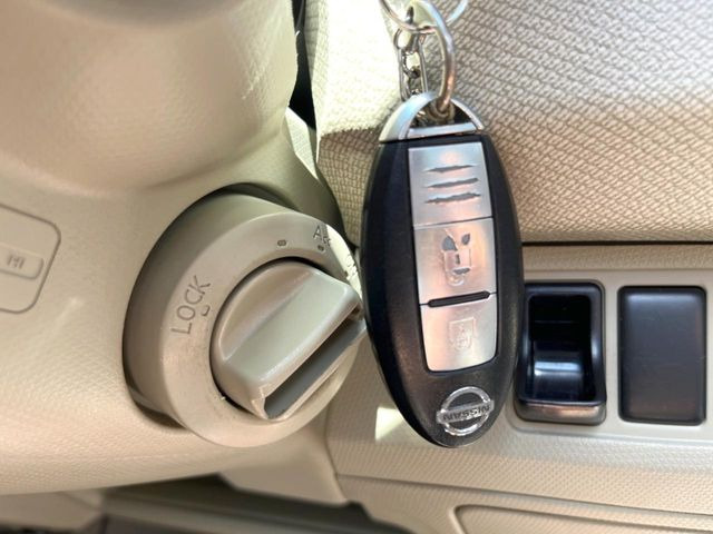 �y�C���e���W�F���g�L�[�z�J�o����|�P�b�g�ɓ��ꂽ�܂܂ł��h�A�̎{���E�������\�ȃX�}�[�g�L�[�𑕔��B�G���W���̃I���E�I�t�����J�M�����o���K�v����������Ƃ��Ă��֗��ł���