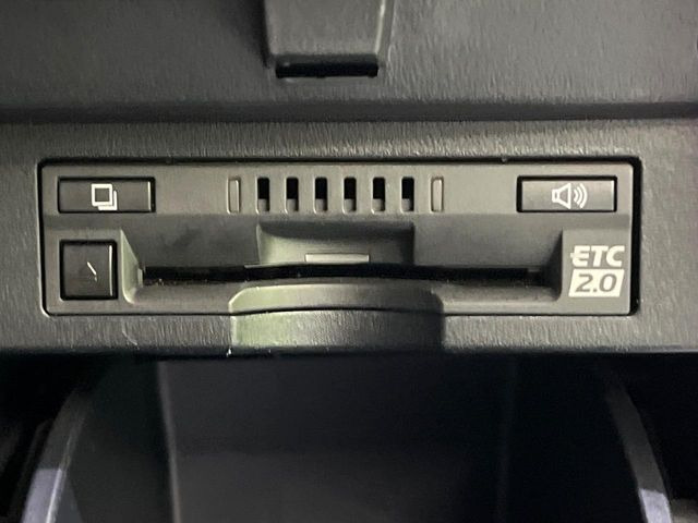 【ETC】高速道路の料金所をストレスなく通過!話題のスポットやサービスエリアに多い「スマートIC」利用時は必須のアイテムです。当店でセットアップを実施、ご納車当日からすぐにご利用いただけます!