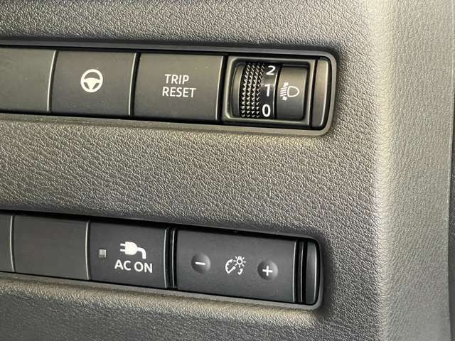 お車の機能や安全装備に関して気になる方は、ぜひ一度ご来店ください!その場でスタッフがご説明可能です!