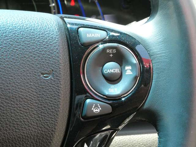 �A�_�v�e�B�u�N���[�Y�R���g���[������!�Ǐ]���ō������H�����S�ł���