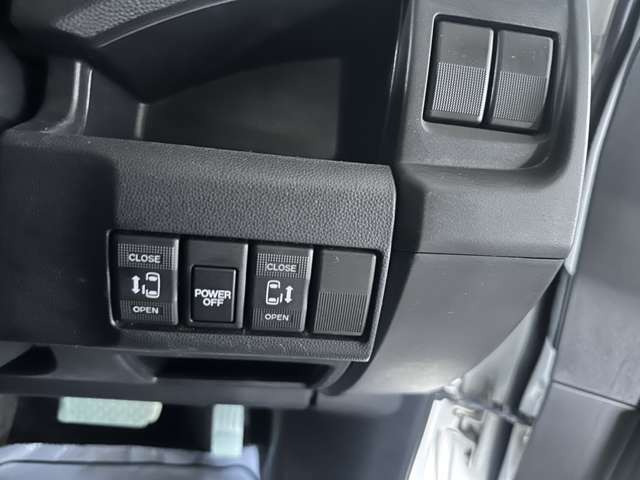 ETC�A�o�b�N�J�����A�h���C�u���R�[�_�[�Ȃǂ̃I�v�V�������t���������k�ɂ̂��Ă��܂�!